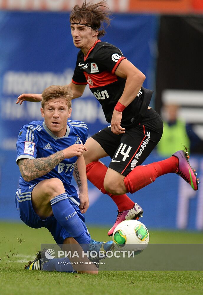 Футбол. РФПЛ. Матч "Динамо" - "Спартак"