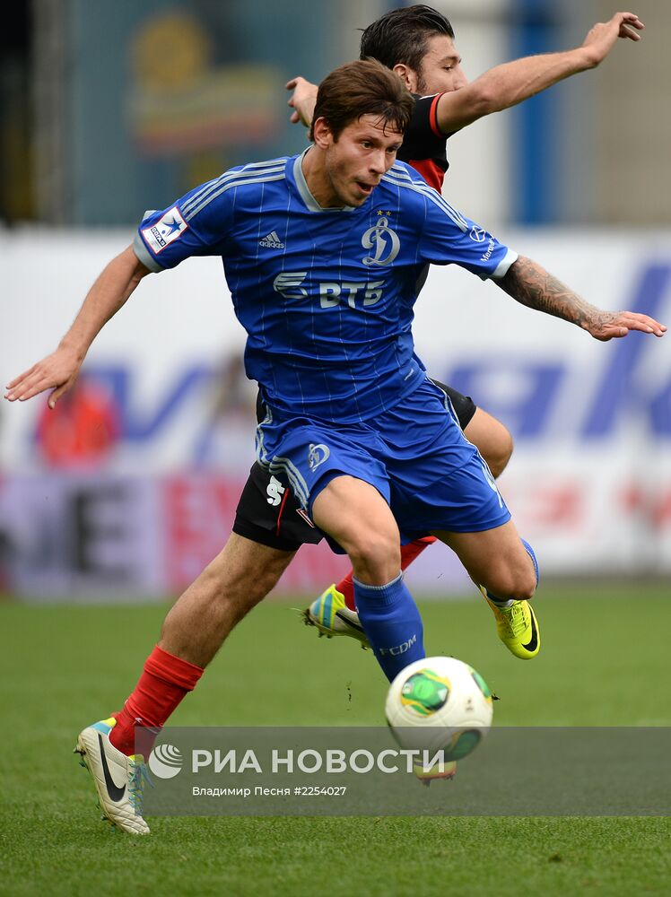 Футбол. РФПЛ. Матч "Динамо" - "Спартак"