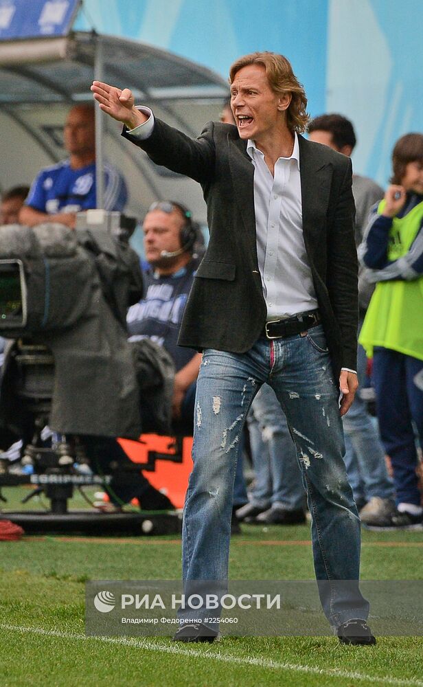 Футбол. РФПЛ. Матч "Динамо" - "Спартак"