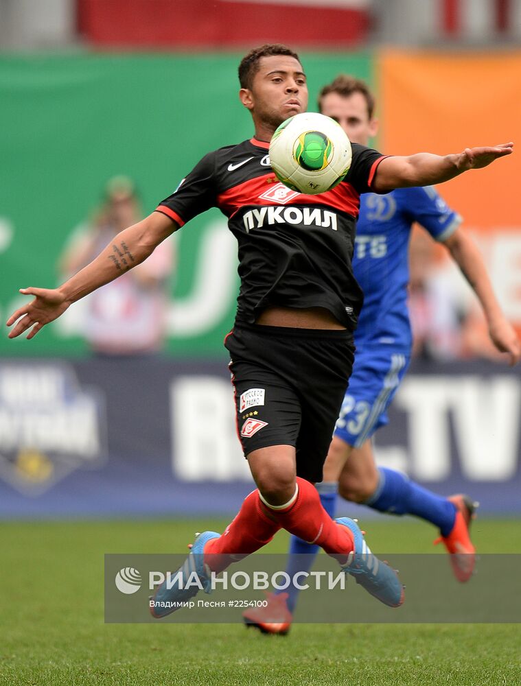 Футбол. РФПЛ. Матч "Динамо" - "Спартак"