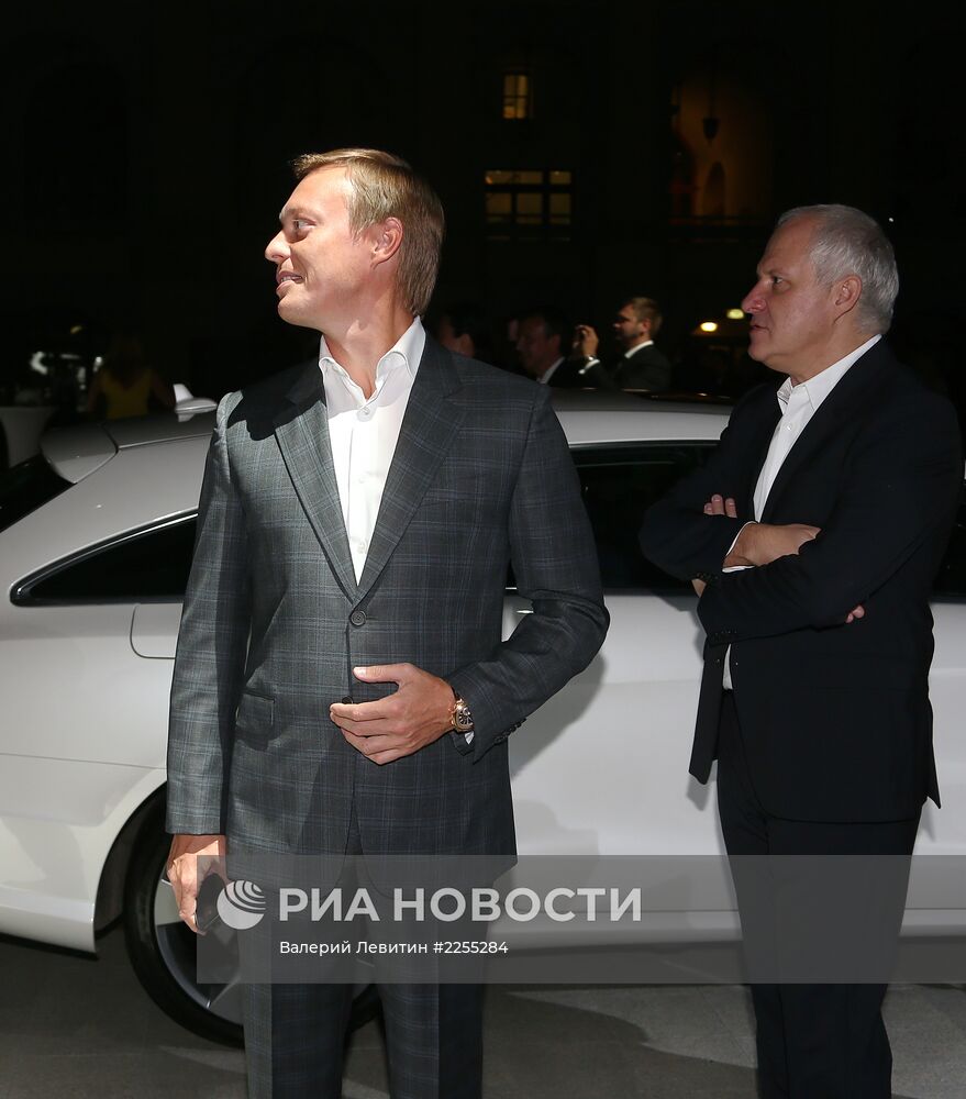Представление нового седана Mercedes-Benz S-класса