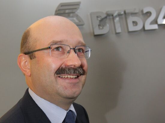 Пресс-конференция главы банка "ВТБ 24" М.Задорнова