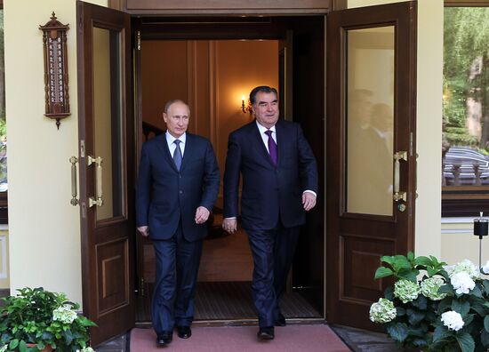 Встреча президента РФ В.Путина с Эмомали Рахмоном