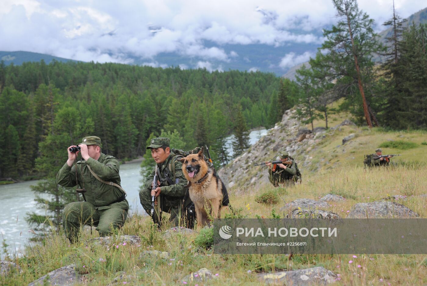 Пограничная застава в Республике Алтай
