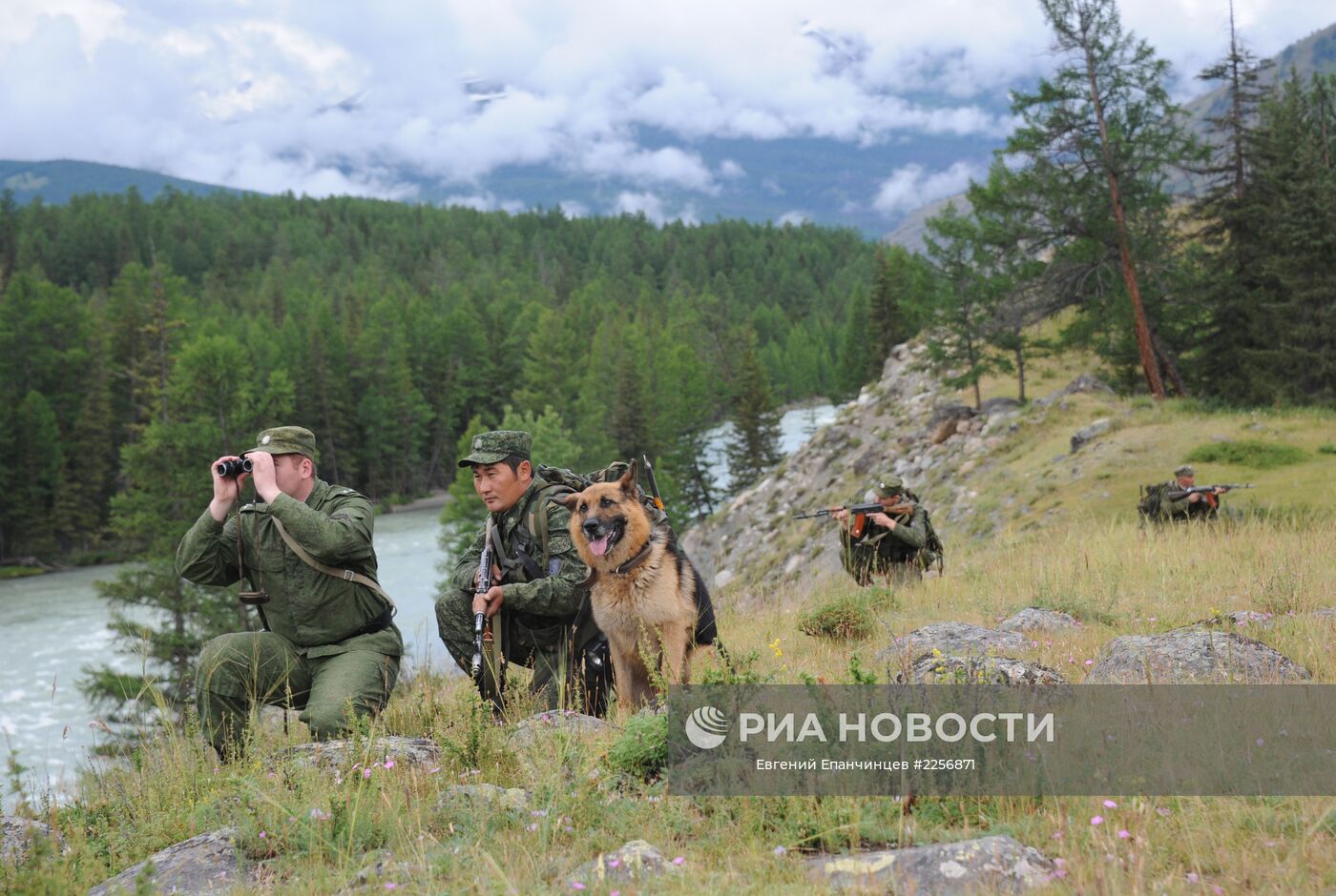 Пограничная застава в Республике Алтай