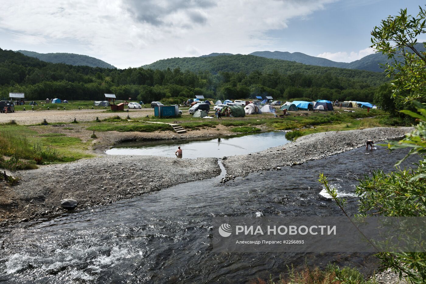 Малкинские термальные источники на Камчатке