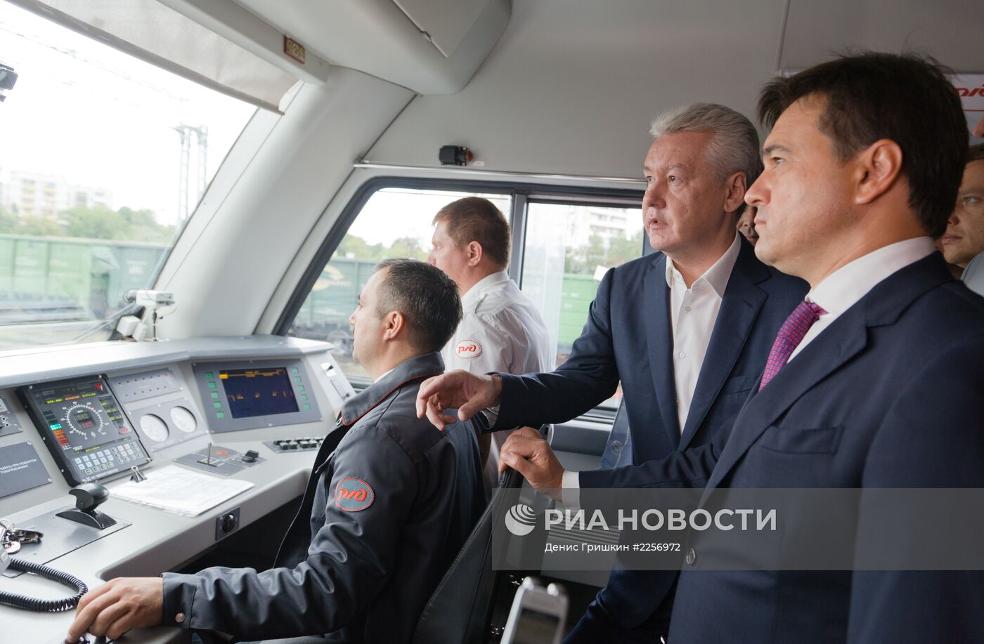 С.Собянин посетил Ленинградский вокзал после реконструкции