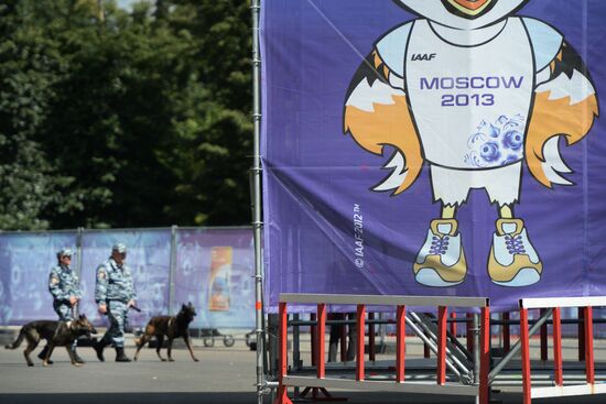 "Лужники" готовятся к чемпионату мира по легкой атлетике