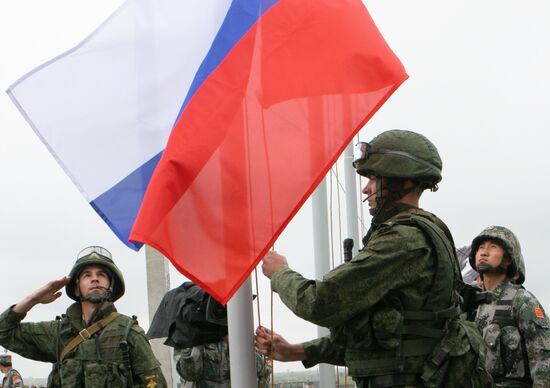 Совместные российско-китайские учения "Мирная миссия-2013"