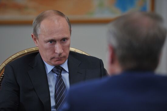В.Путин встретился с Г.Грефом
