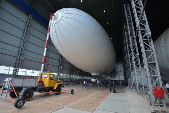 Презентация дирижабля AU-30