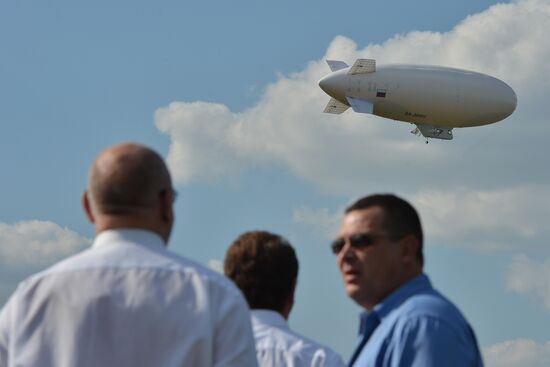 Презентация дирижабля AU-30