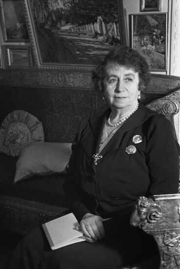 Певица Антонина Нежданова