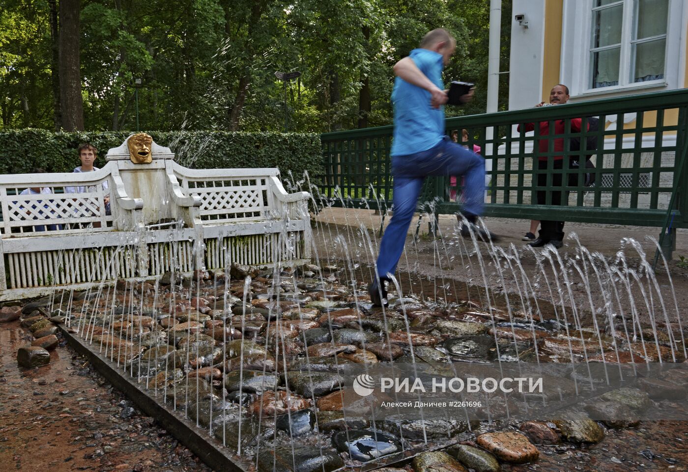 Государственный музей-заповедник "Петергоф"