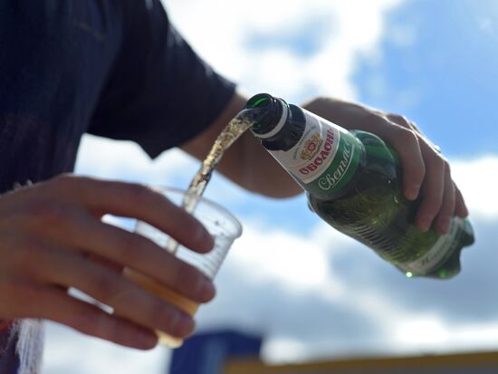 "Оболонь" прекратила отгрузку пива в Россию