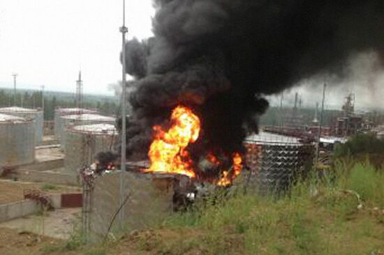 Пожар нефтяной цистерны в Иркутской области