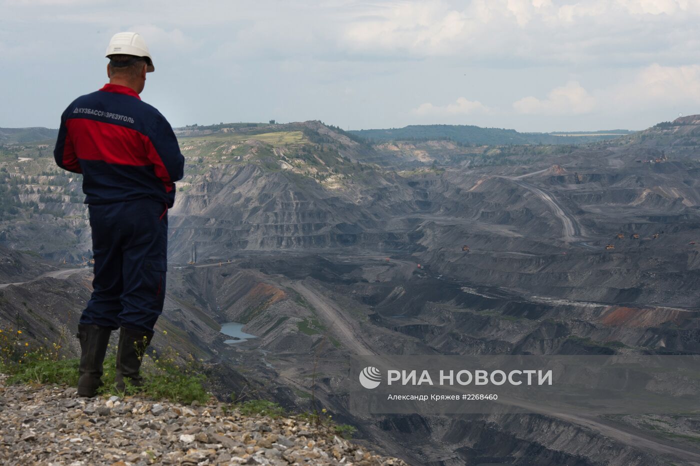 Добыча угля на Бачатском угольном разрезе