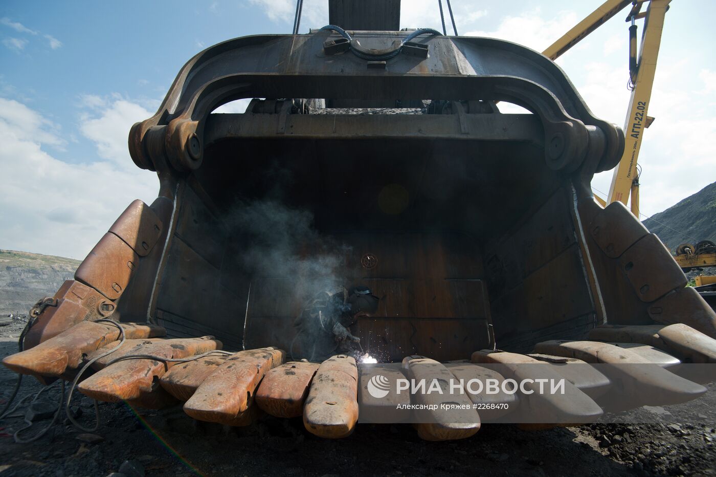 Добыча угля на Бачатском угольном разрезе