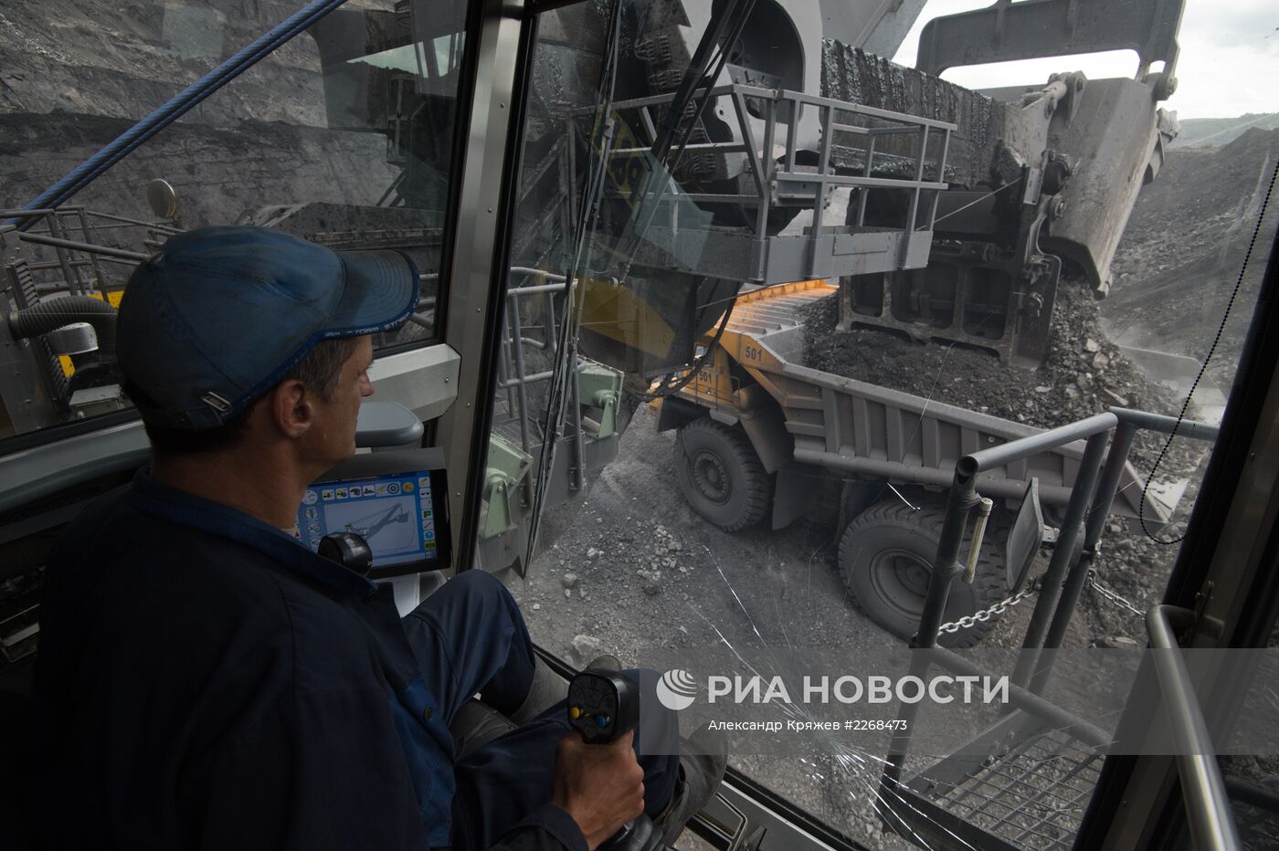 Добыча угля на Бачатском угольном разрезе