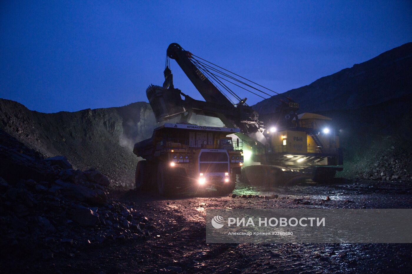 Добыча угля на Бачатском угольном разрезе