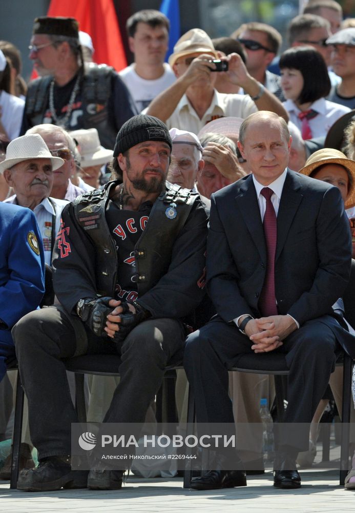 Рабочая поездка В.Путина в Волгоград
