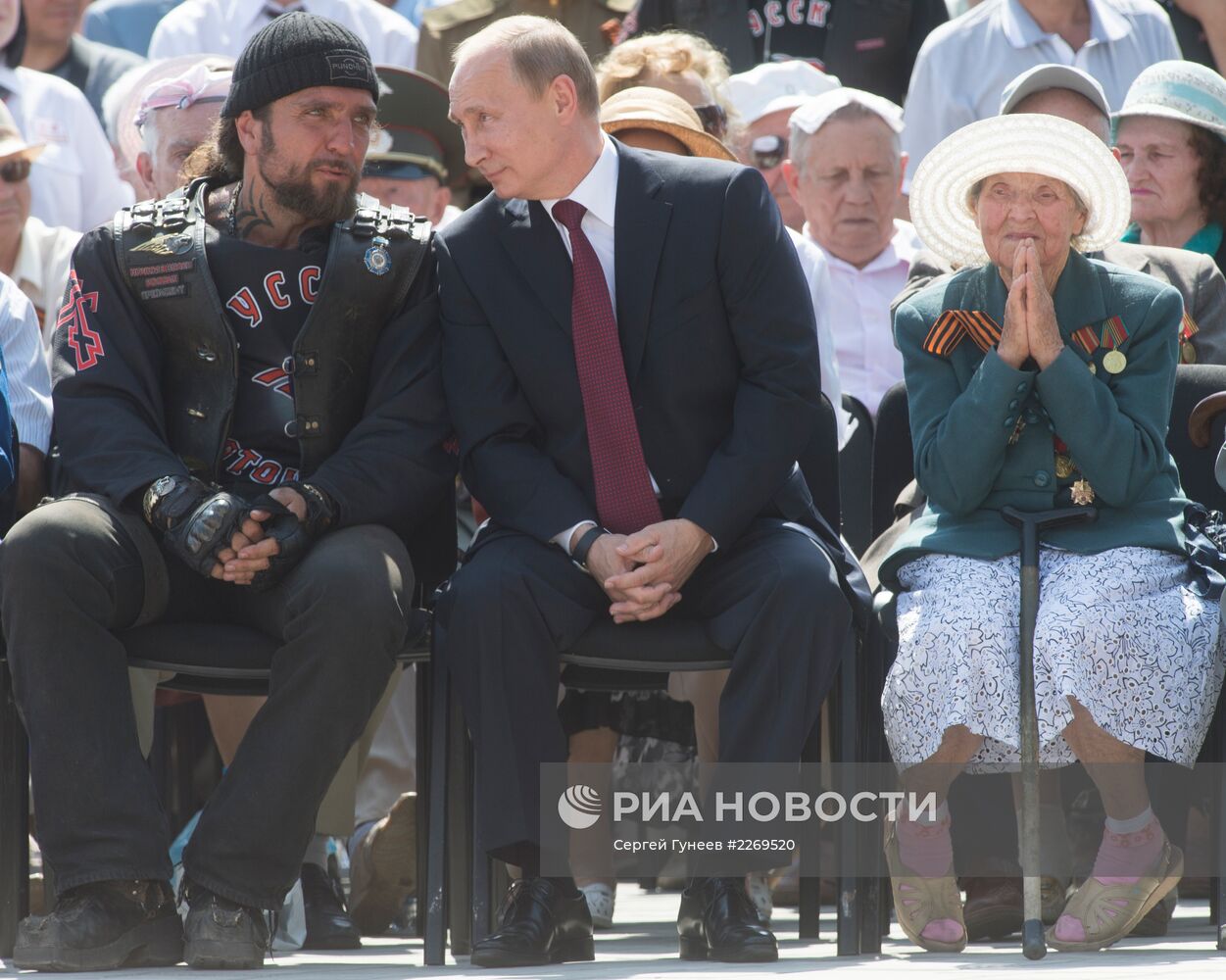 Рабочая поездка В.Путина в Волгоград