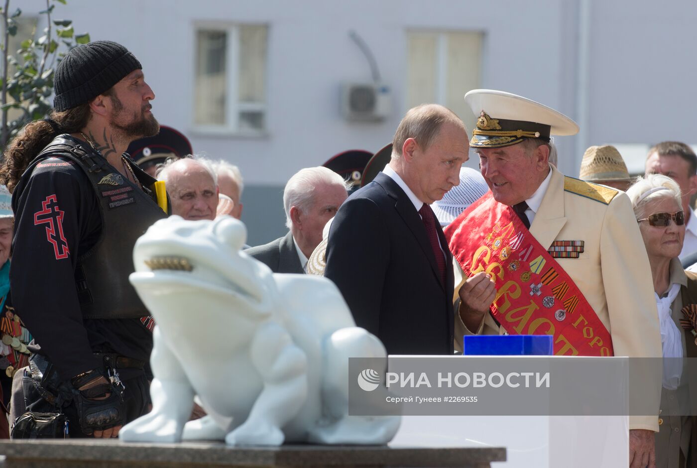 Рабочая поездка В.Путина в Волгоград