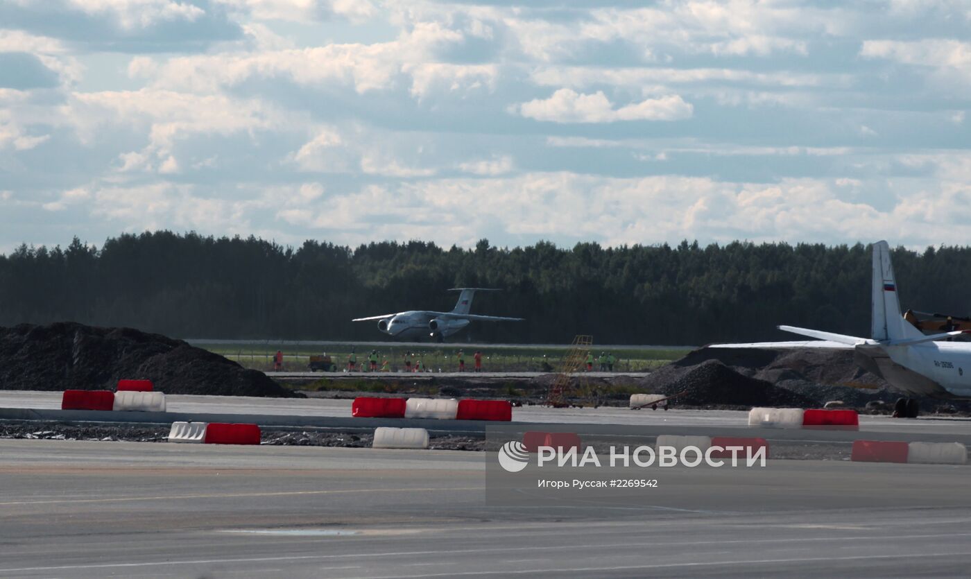 Ан-148 благополучно приземлился в аэропорту "Пулково"