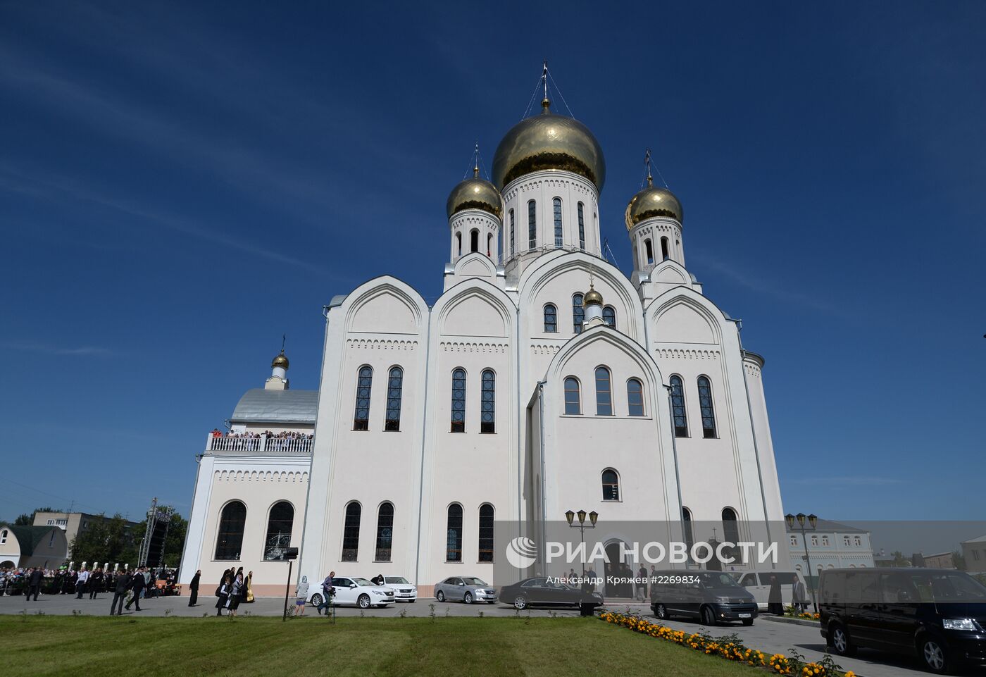 Патриарх Кирилл освятил храм святого благоверного князя Владимир