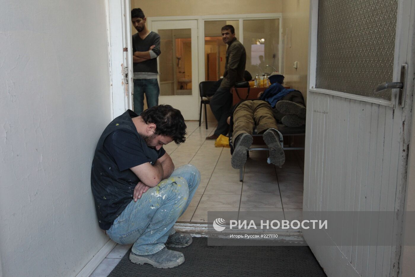 Отравившиеся на стройплощадке в "Пулково" доставлены в больницу