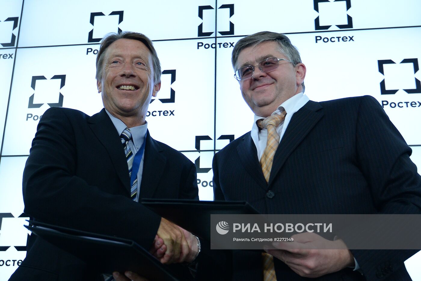 Международный авиасалон МАКС-2013. День второй