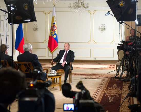 Интервью В.Путина "1 каналу" и агентству "Ассошиэйтед Пресс"