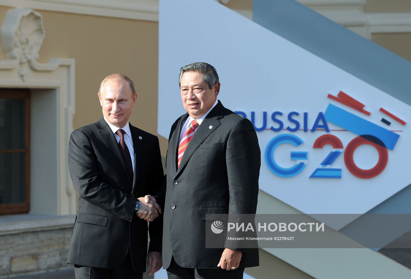 Церемония встречи В. Путиным участников саммита "Группы двадцати