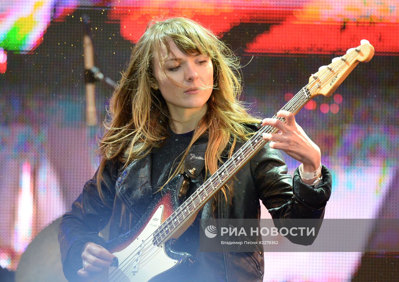 Митинг-концерт в поддержку Алексея Навального