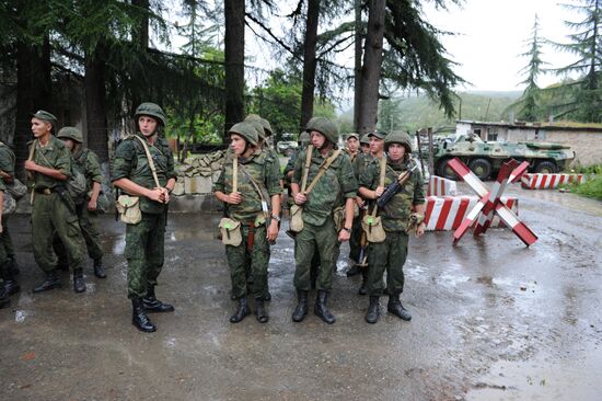Российская военная база в городе Гудаута Республики Абхазия