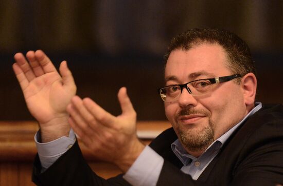 Сбор труппы театра им. Станиславского и Немировича-Данченко