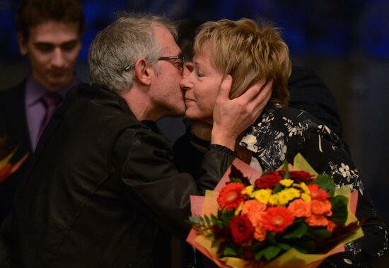 Сбор труппы театра им. Станиславского и Немировича-Данченко