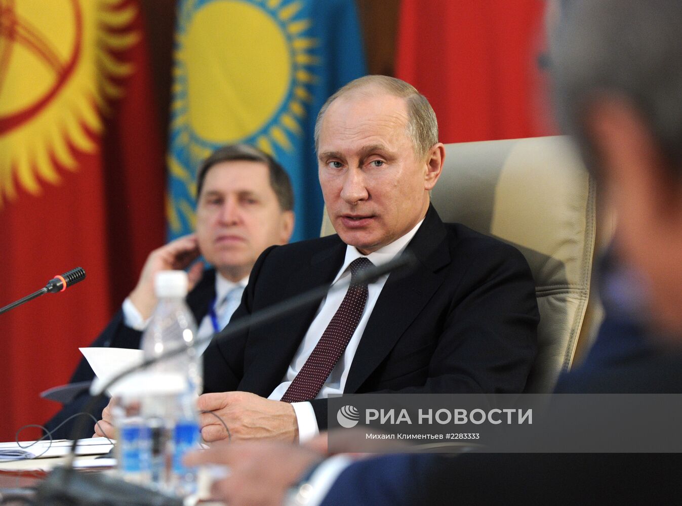 В.Путин участвует в саммите ШОС в Бишкеке