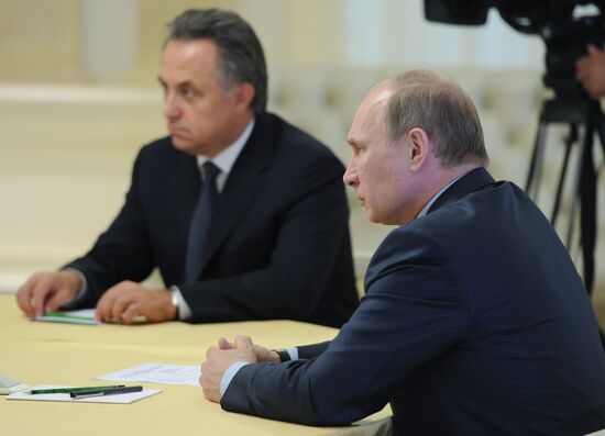 В.Путин встретился с главами "Газпрома" и ФИФА