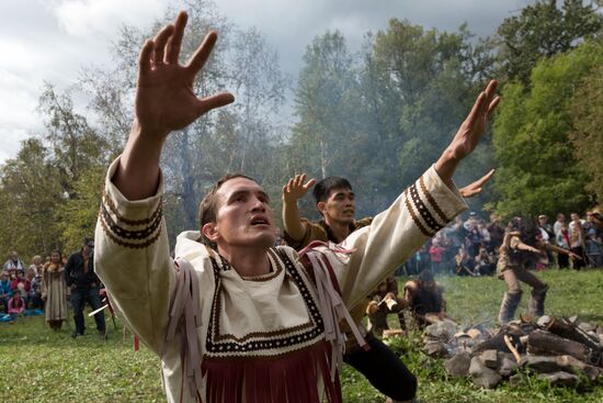 Обрядовый праздник "Алхалалалай" на Камчатке