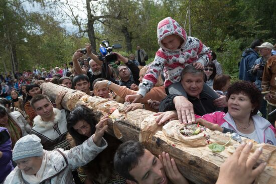 Обрядовый праздник "Алхалалалай" на Камчатке