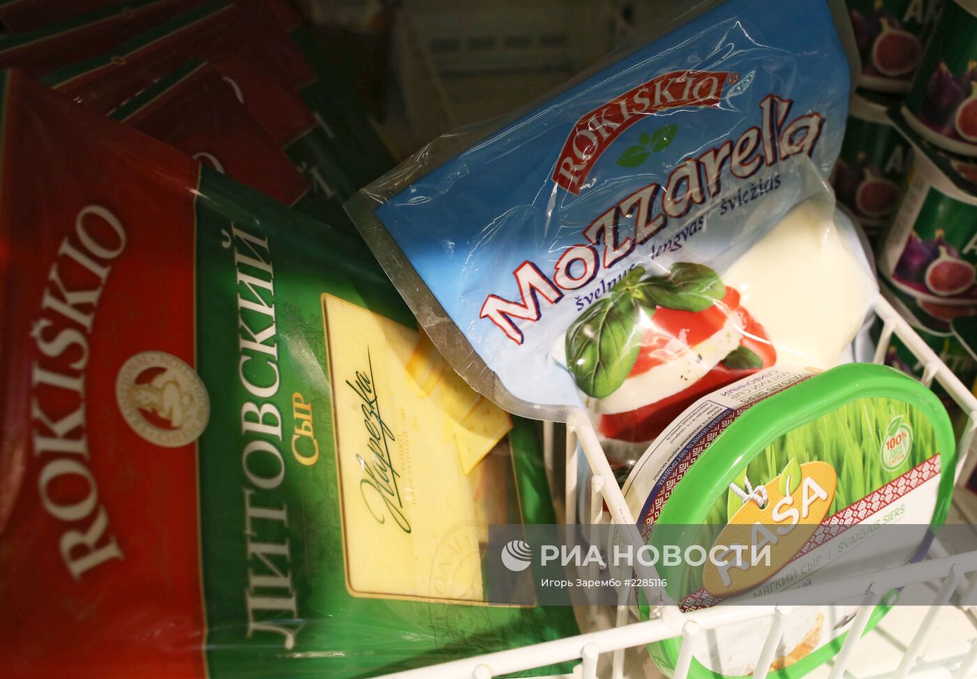 Роспотребнадзор проверит молочную продукцию из Литвы