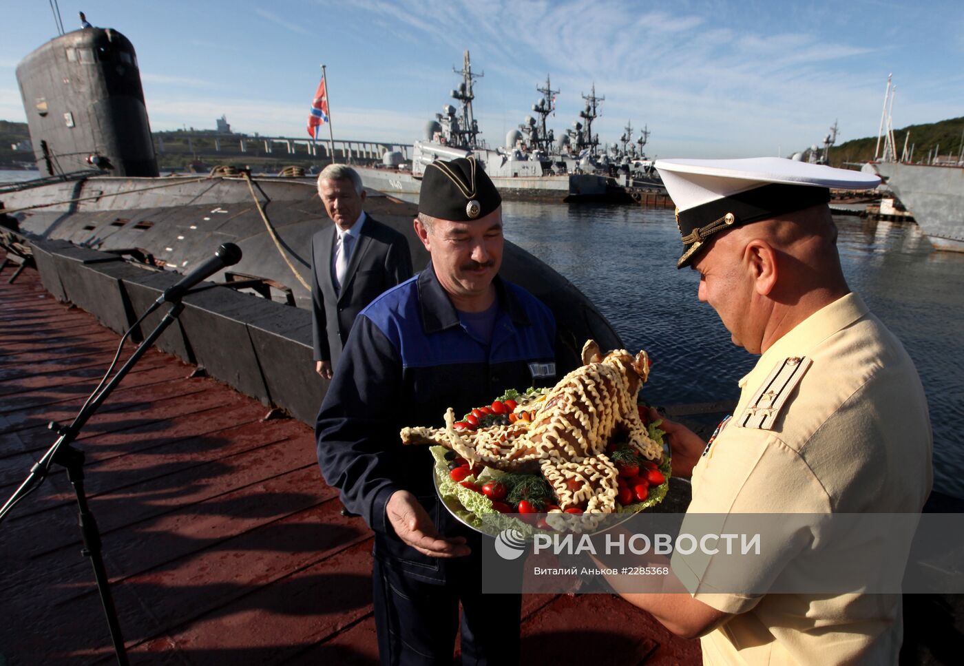 Встреча дизельной подводной лодки "Краснокаменск"