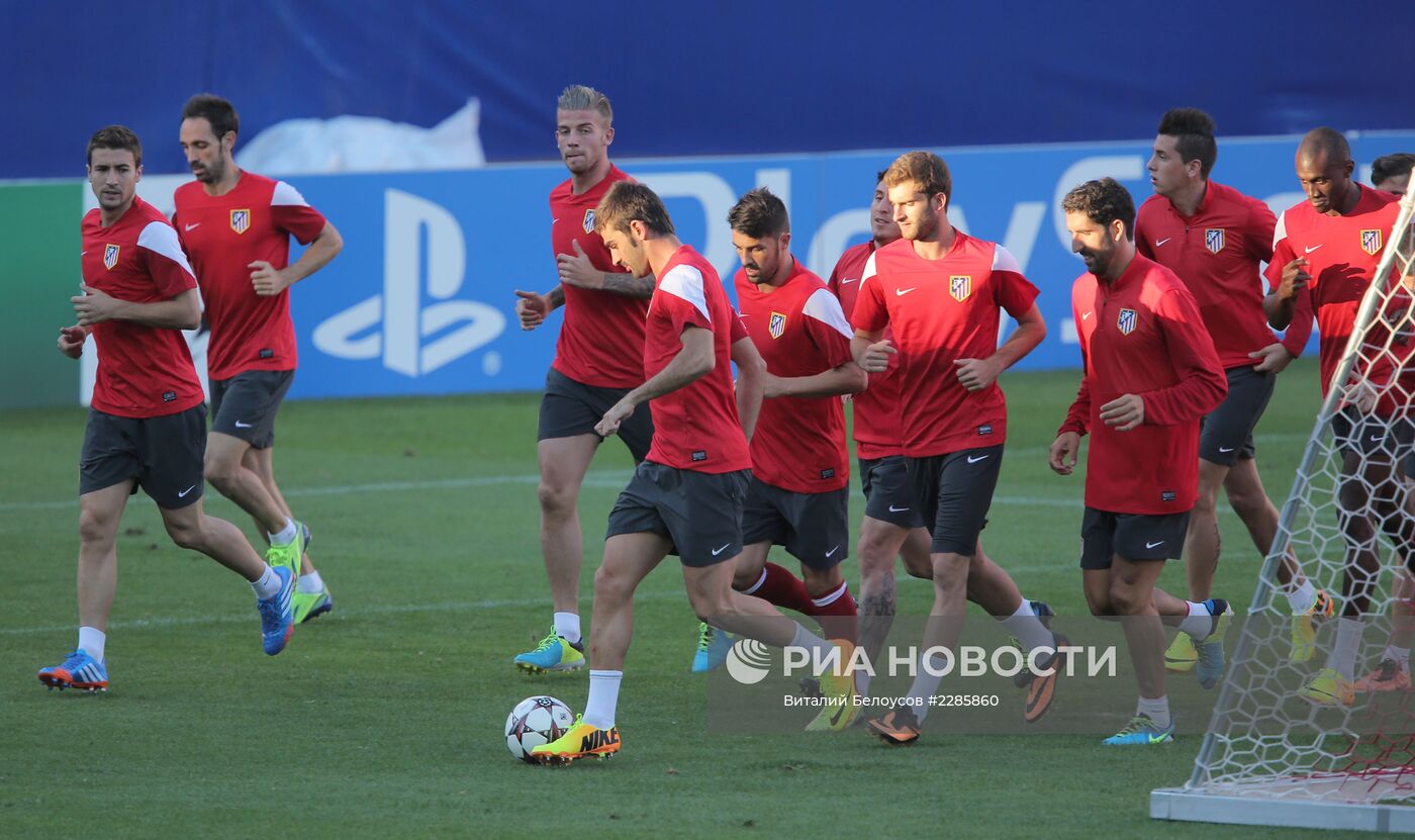 Футбол. Лига Чемпионов. Тренировка ФК "Атлетико"