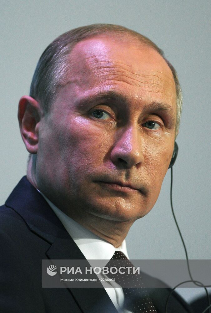 В.Путин на заседании дискуссионного клуба "Валдай"