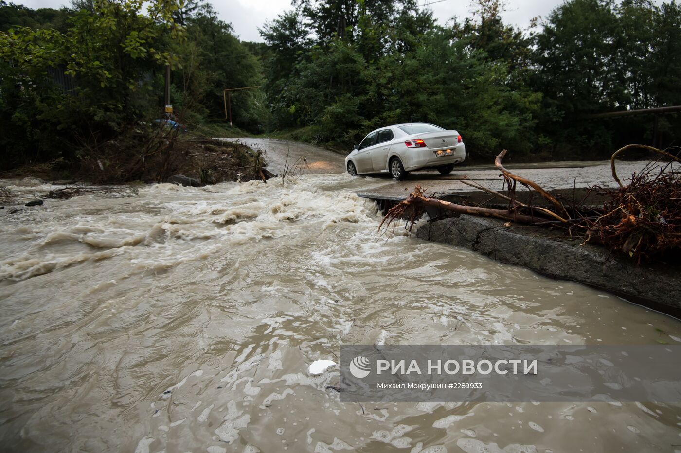 Последствия ливней в Сочи