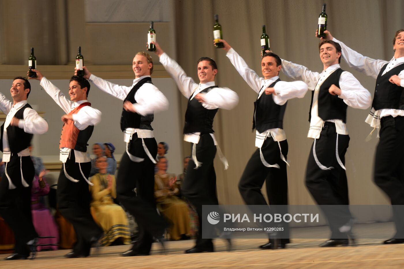 Открытие 77-го сезона ансамбля народного танца и им. И. Моисеева