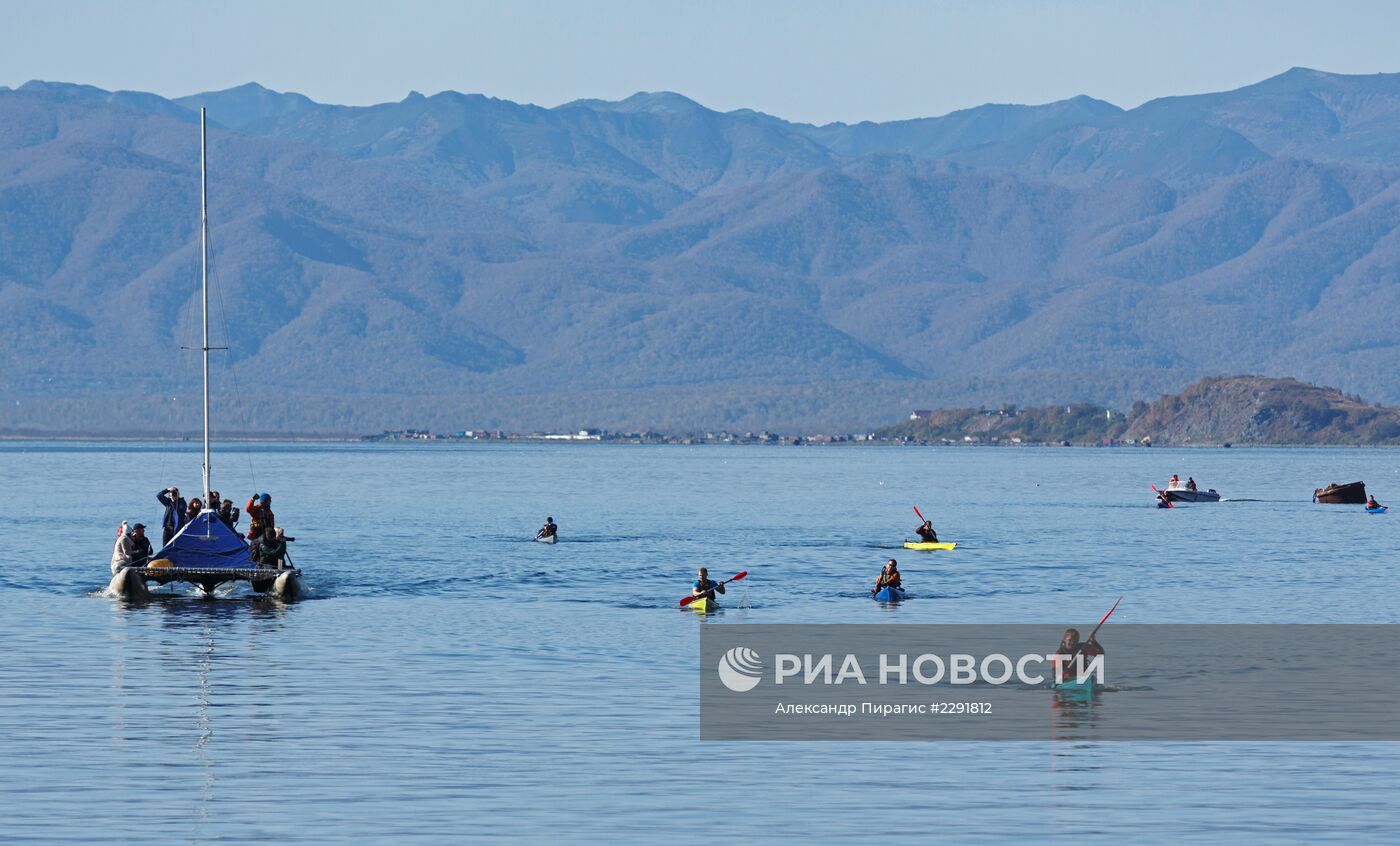 Соревнования по морскому каякингу на Камчатке