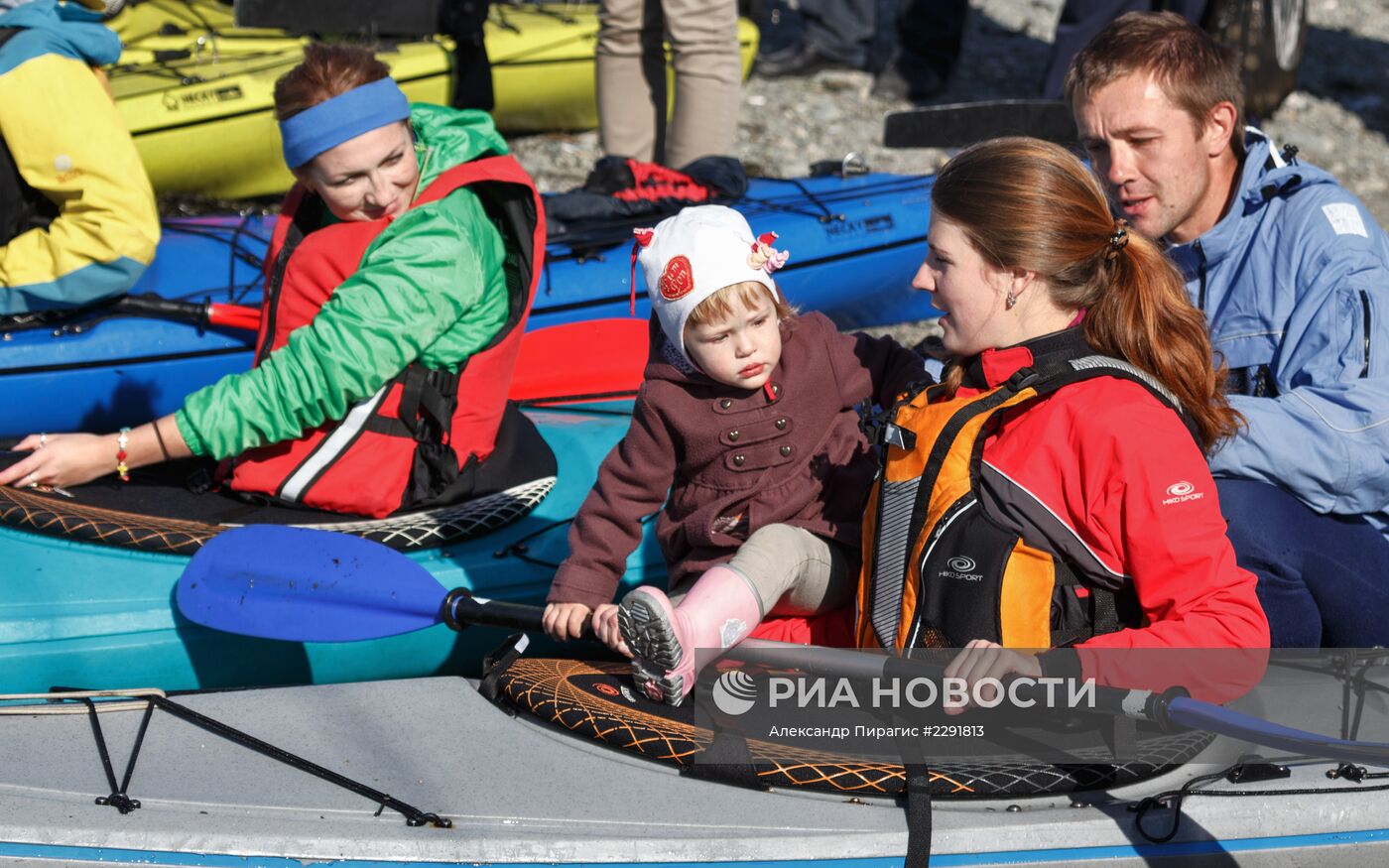Соревнования по морскому каякингу на Камчатке