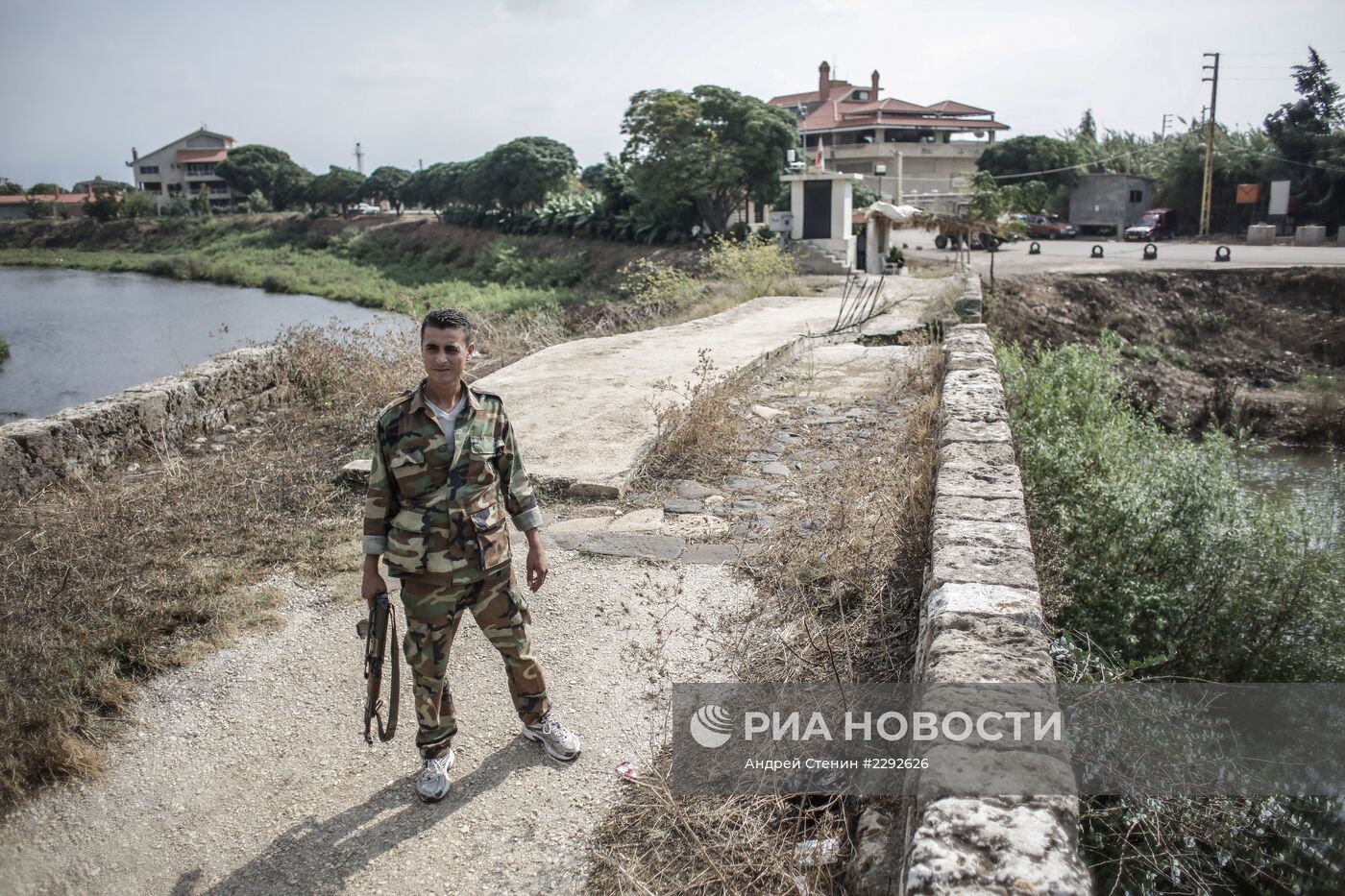 Сирийско-ливанская граница и жизнь в Латакии